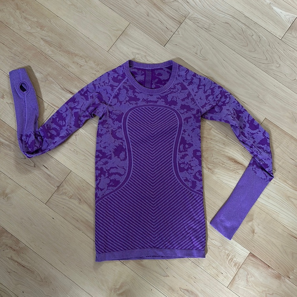 Lululemon, long sleeve, purple print shirt, size small